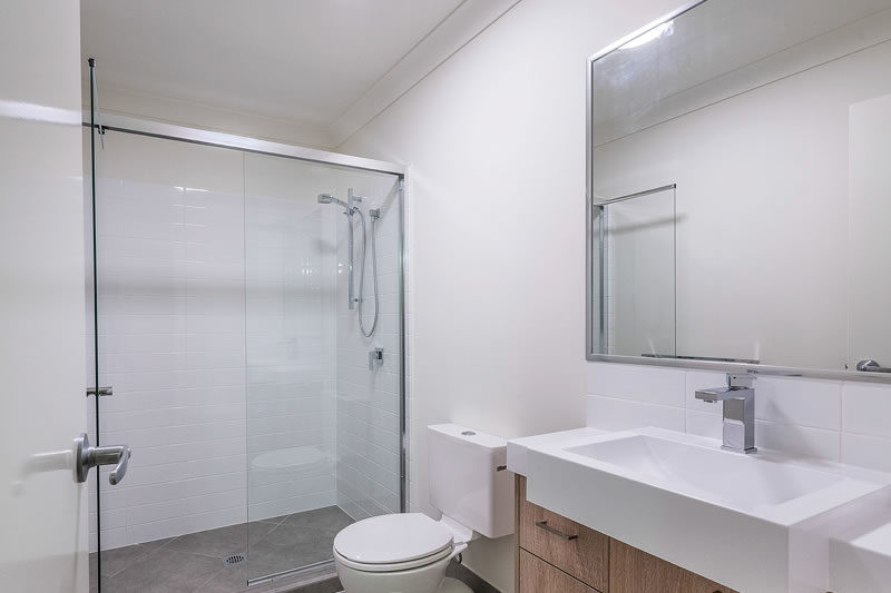 Richlands Townhouses - Bathroom